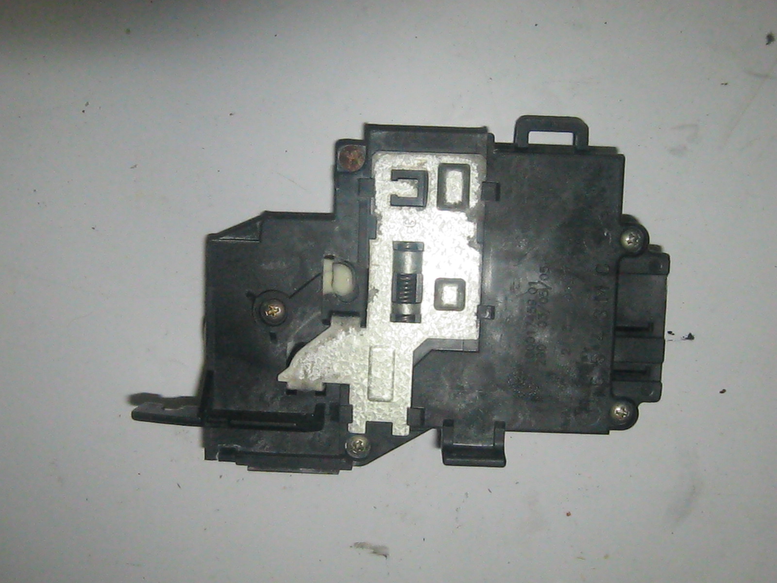 замок  Indesit WITL 86