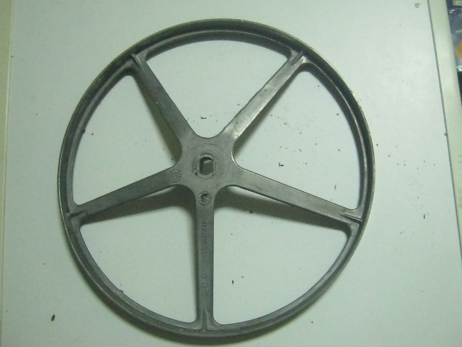 шкив  Indesit  WI 81