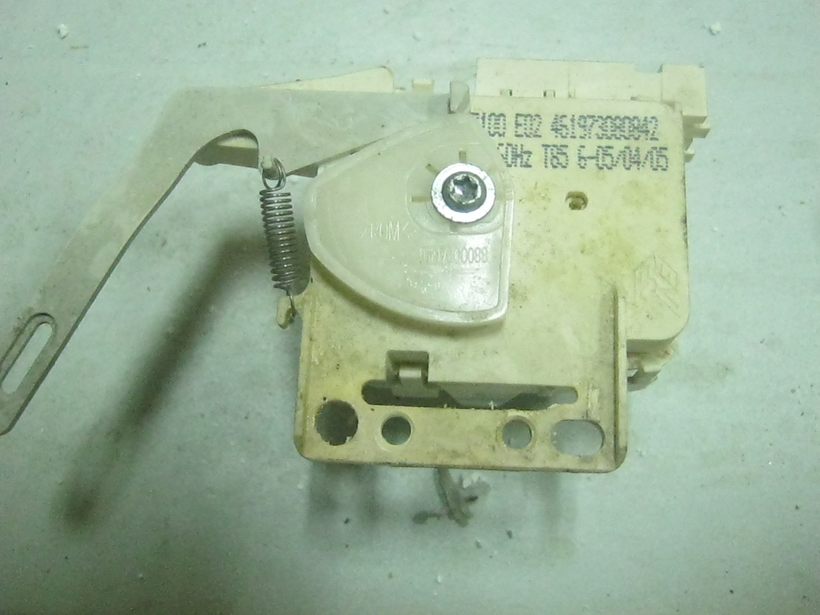 мотор регулировки подачи воды Whirlpool AWF 9725