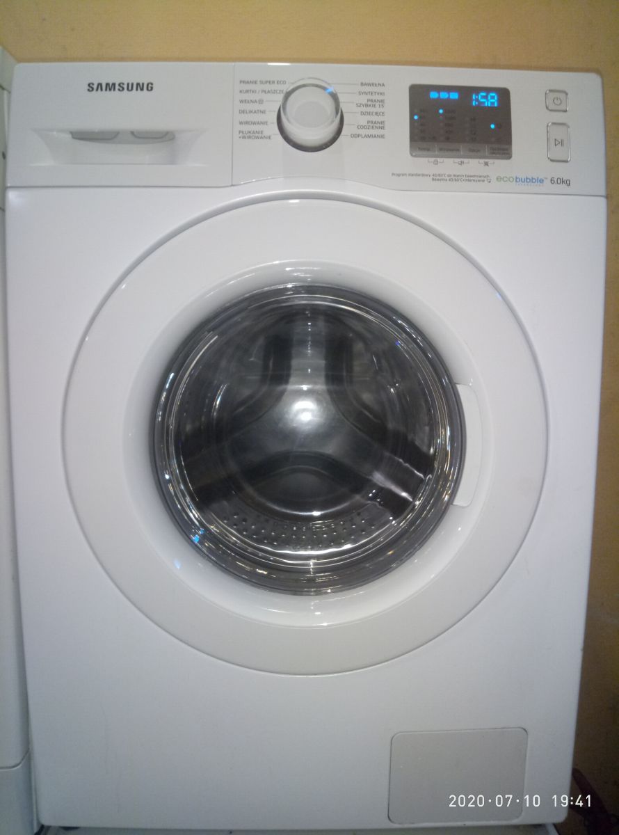 Samsung WF 60F4EOWOW с Европы